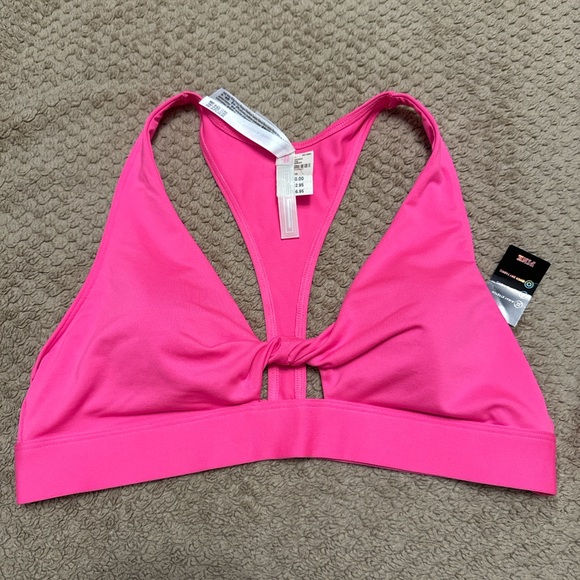 Victoria’s Secret PINK sports bra NEW WITH TAGS - Picture 1 of 4